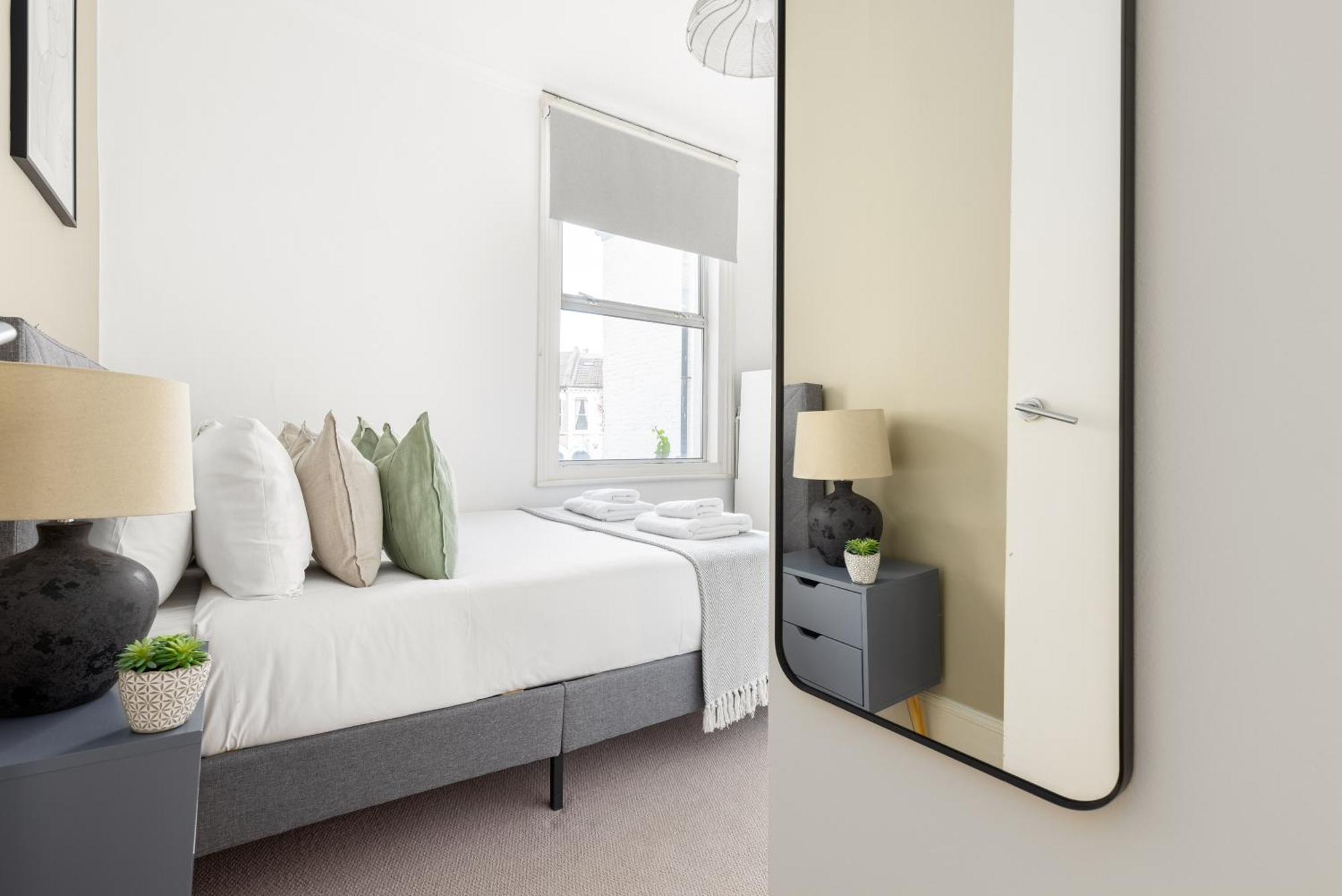 The Battersea Collection Apartment London Bagian luar foto