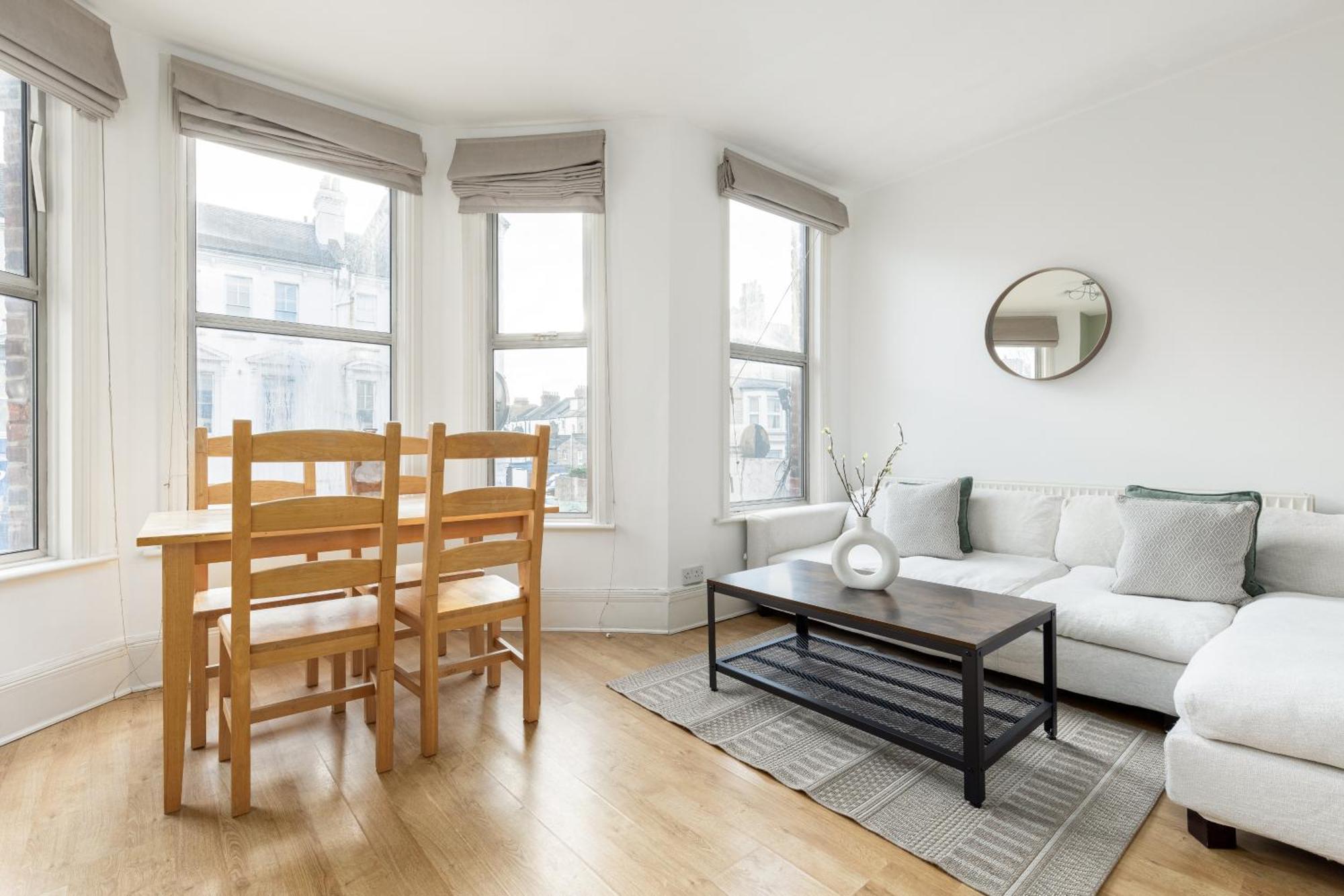 The Battersea Collection Apartment London Bagian luar foto